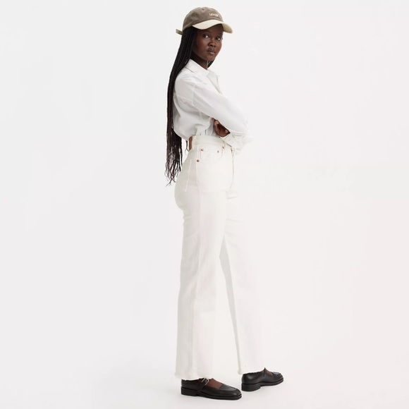 Levi’s Ribcage Straight Ankle Jeans - Picture 3 of 3